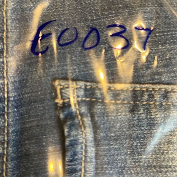 Harper Denim Shorts Distressed Frayed Light Wash Size 25 - Picture 7 of 7